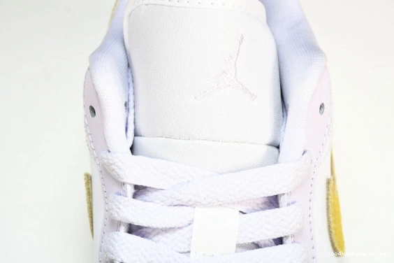 DC0774-501 1 Grape Low Jordan Barely DC0774-501 0518